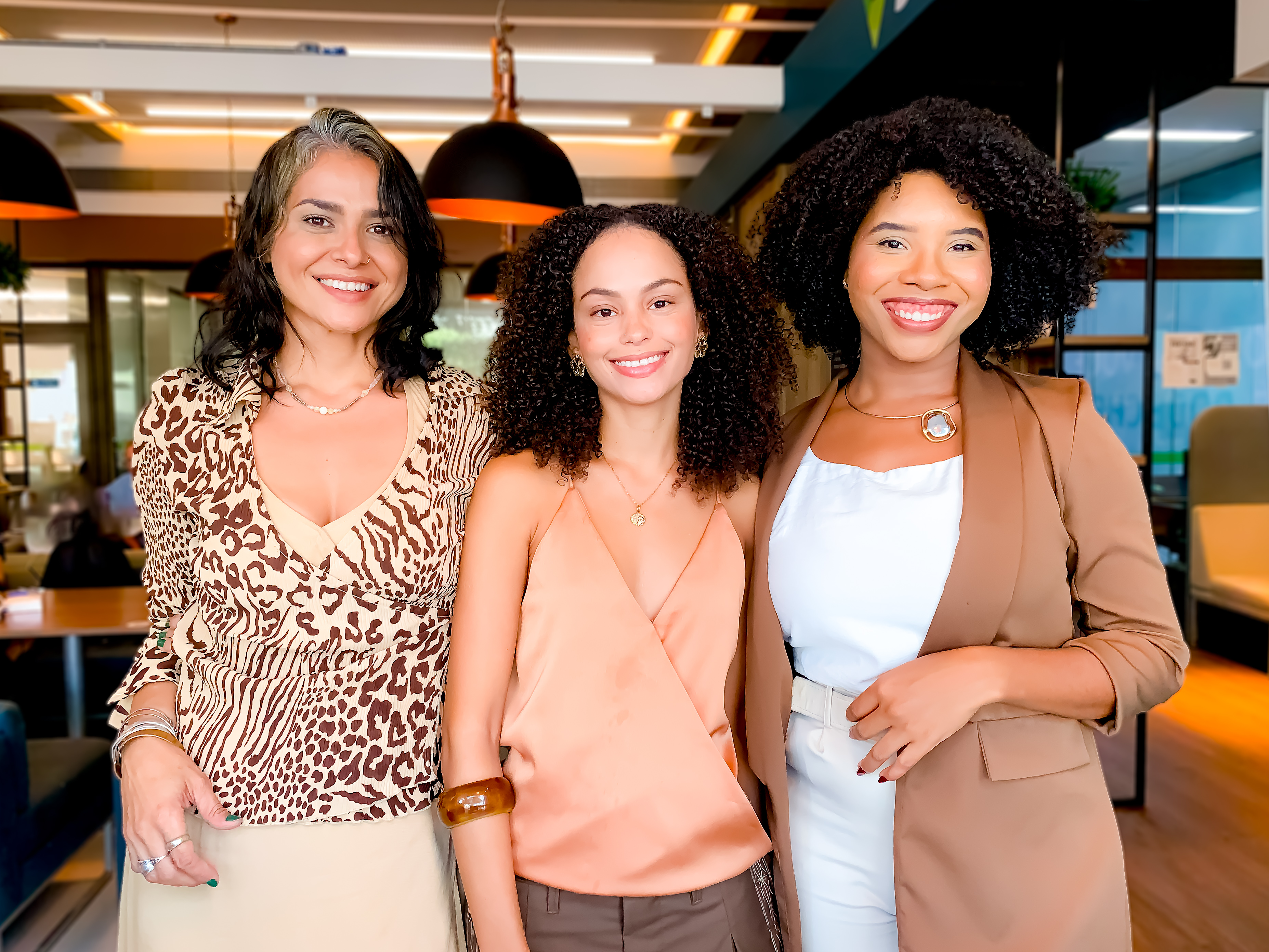 Calinka Rodor, Anielle Paola e Ramira Lomeu